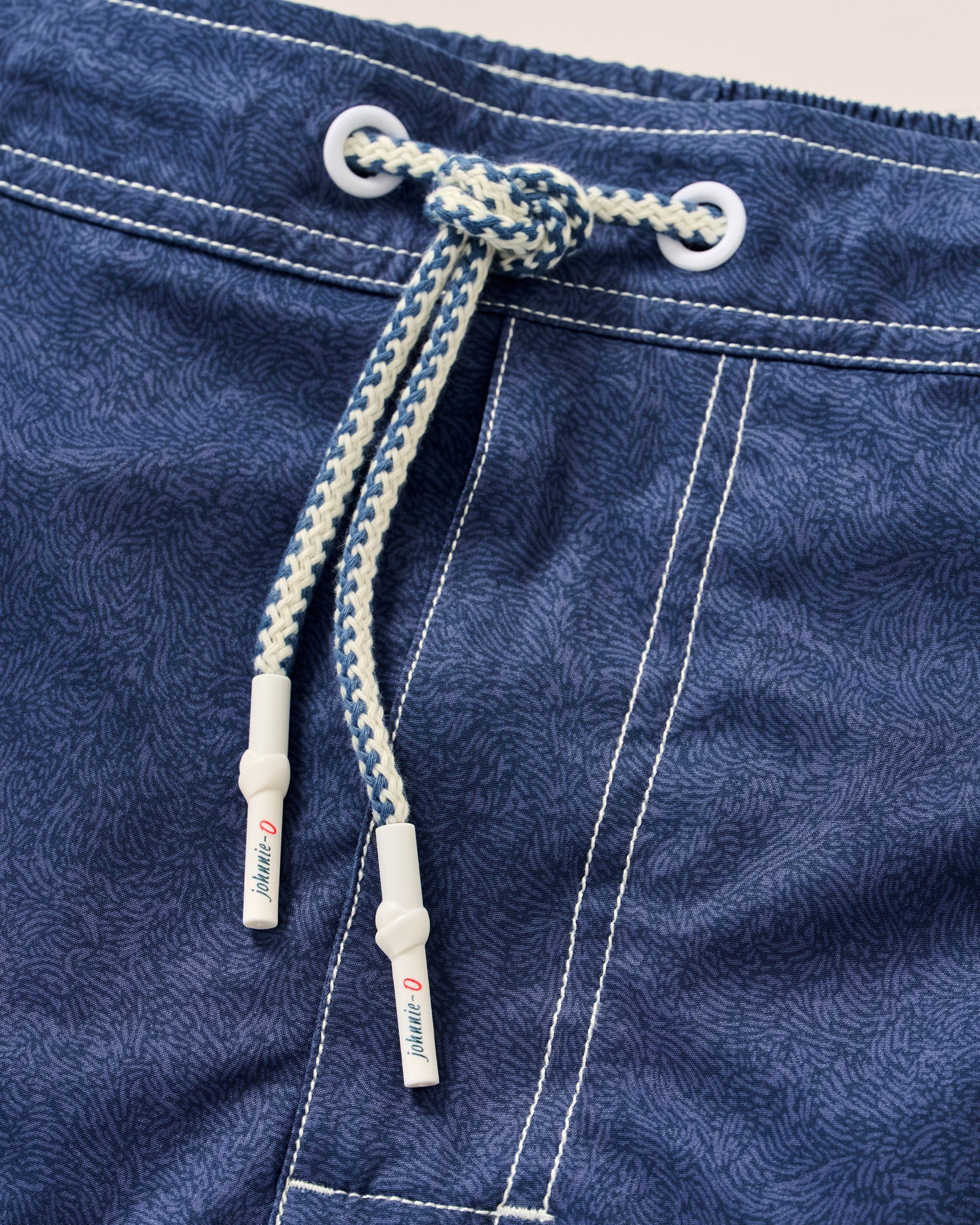 The Half Elastic 7" Surf Shorts - Image 6