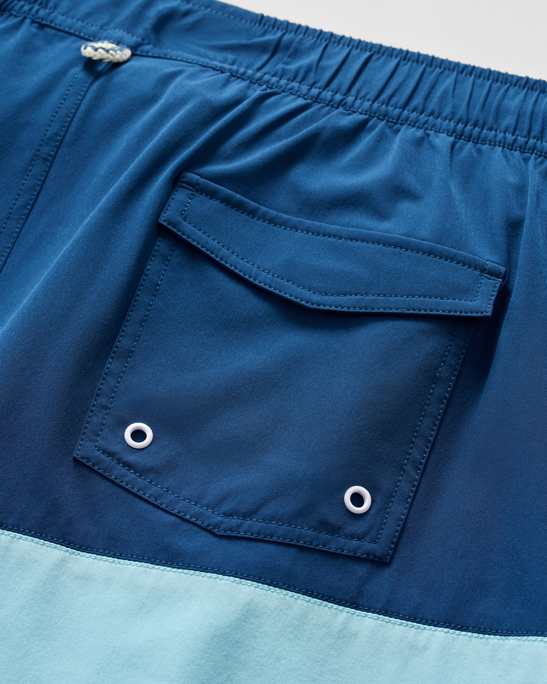 Half Elastic 7" Swim Trunks - Tully - Image 8