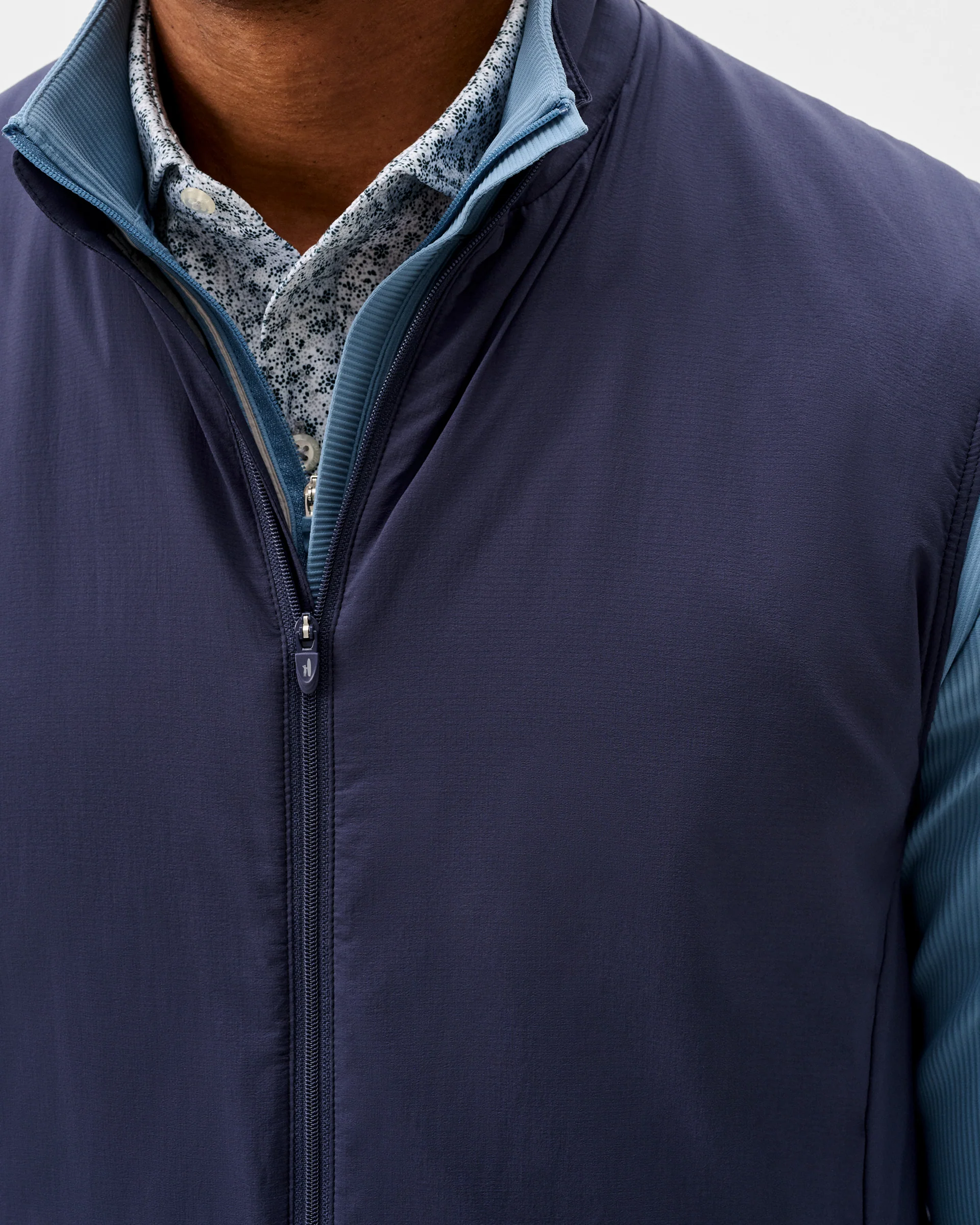 Charlton Featherweight Performance Vest - Image 3