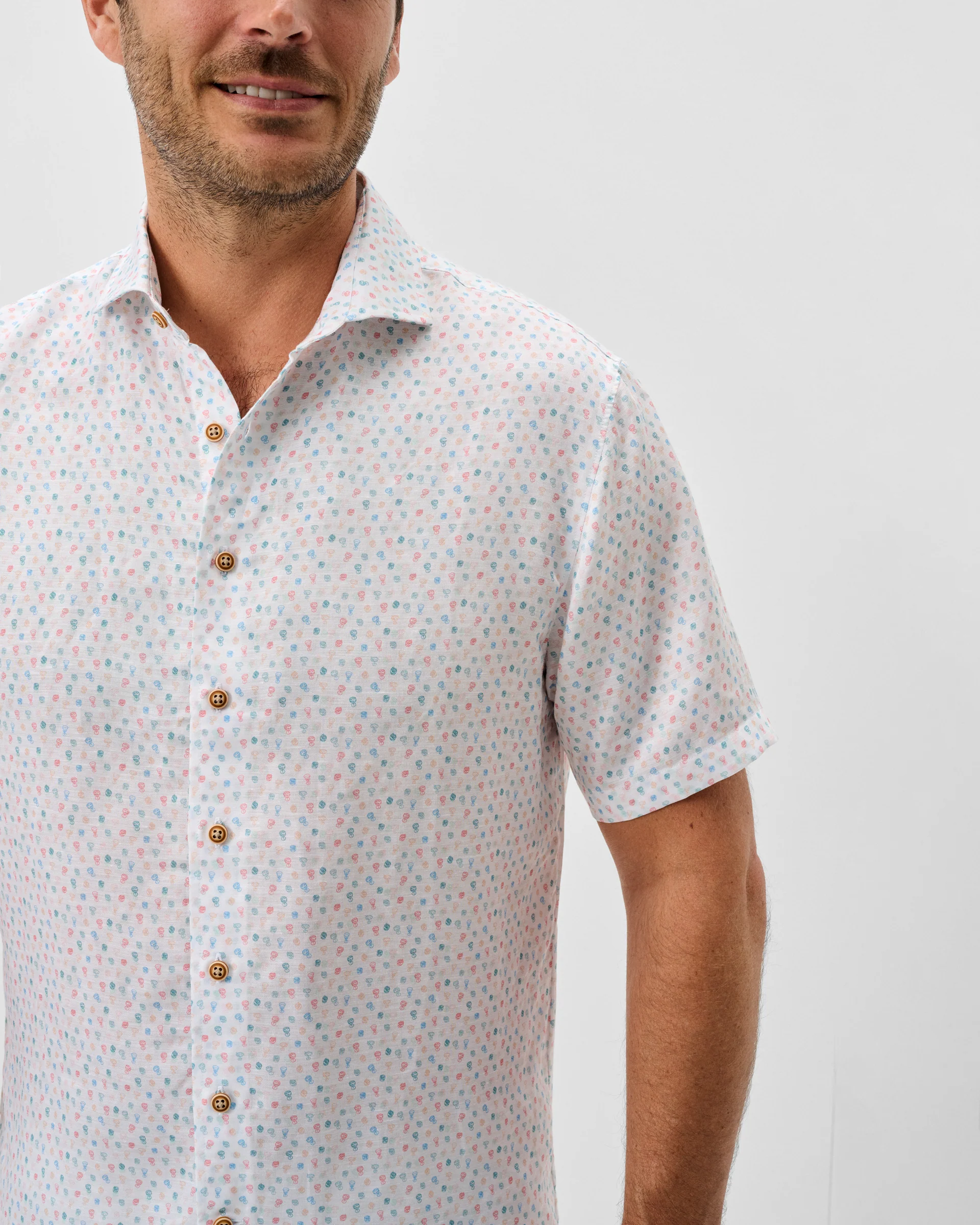 Linen Blend Short Sleeve Button Down Shirt - Cash Bar Print - Image 3