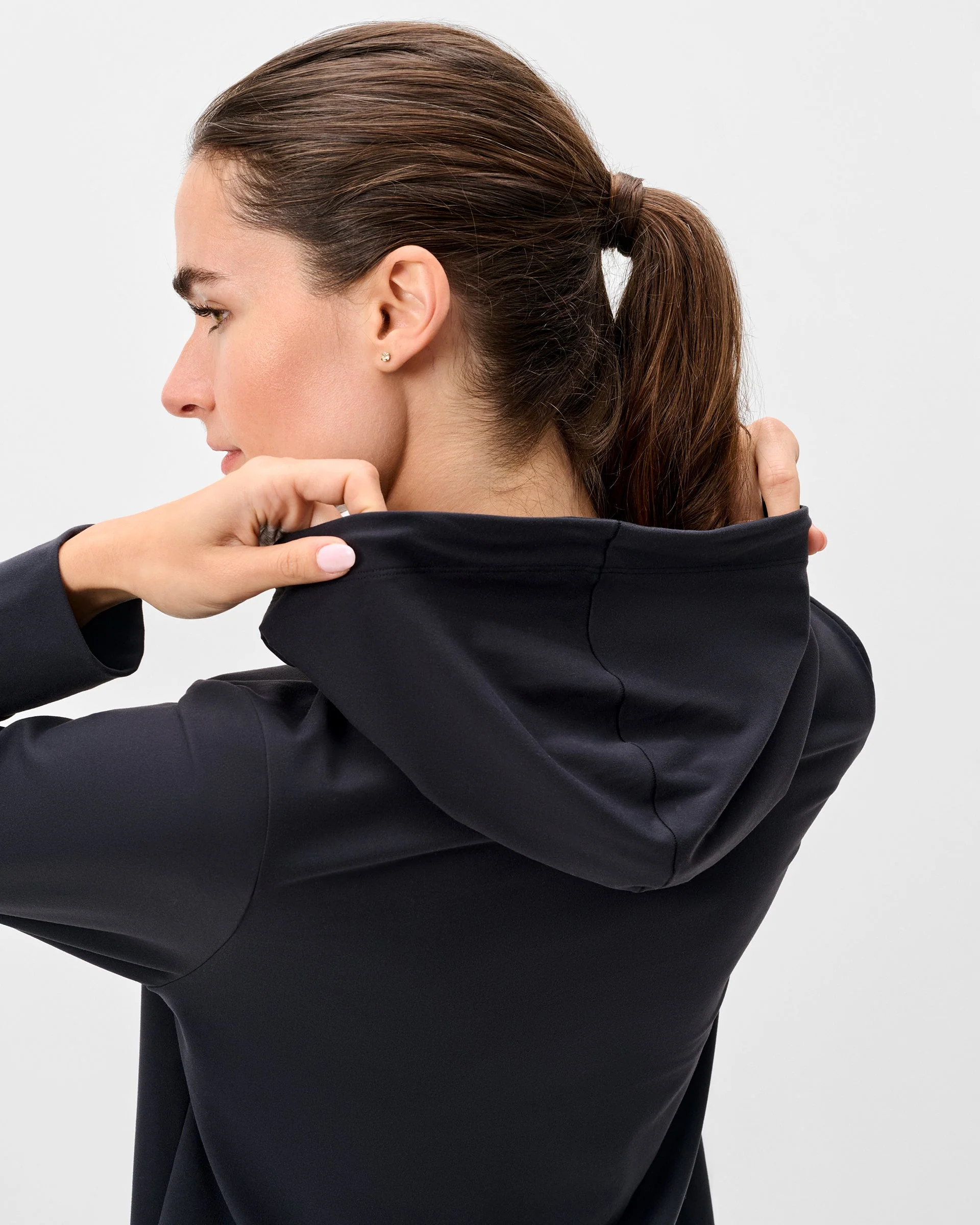 Nalla Performance Hoodie - Image 2