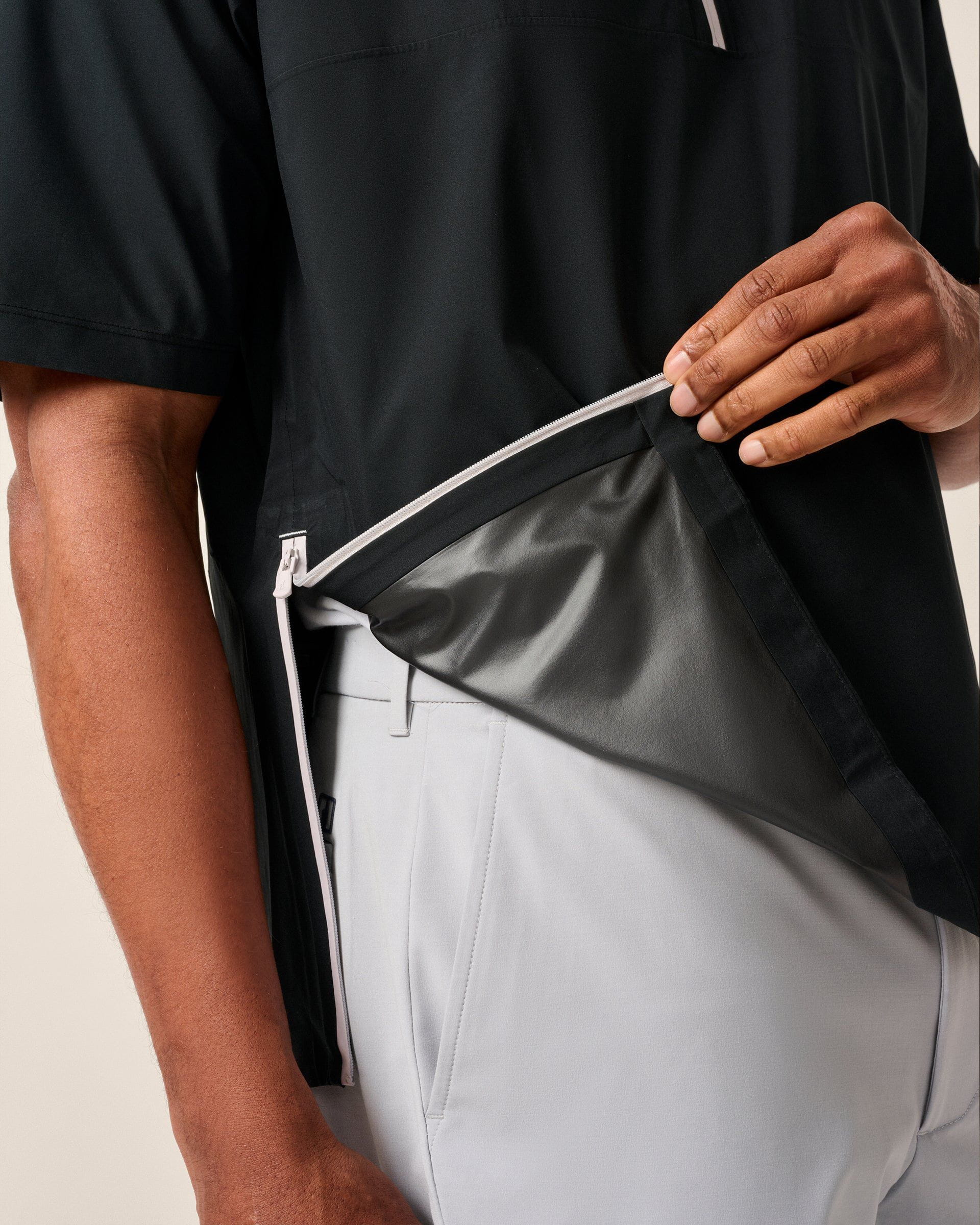 Stealth Stowable Short Sleeve Rain Jacket - Image 5